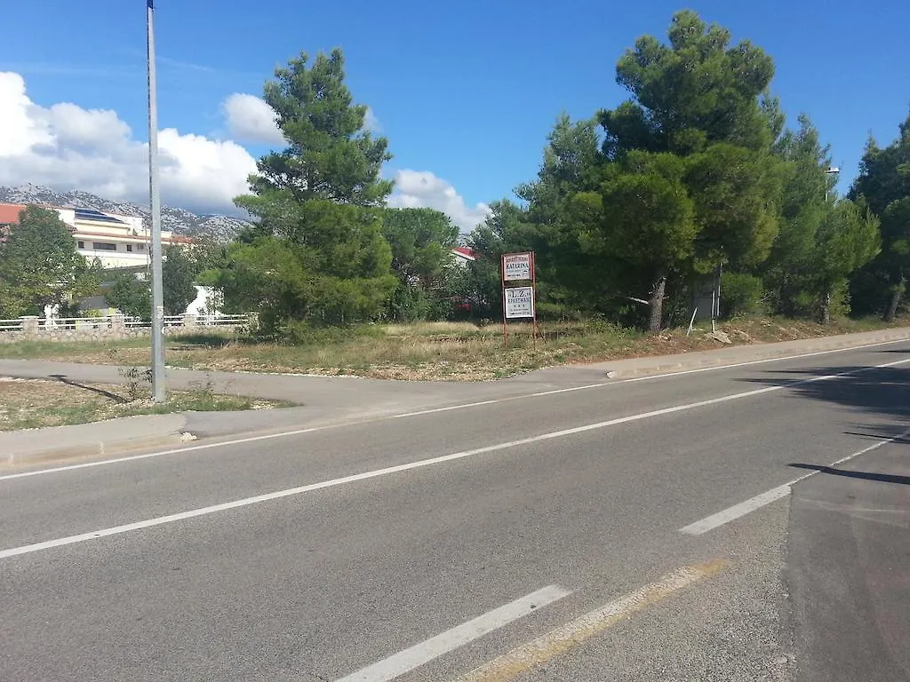 Apartments L.Z. Starigrad Paklenica