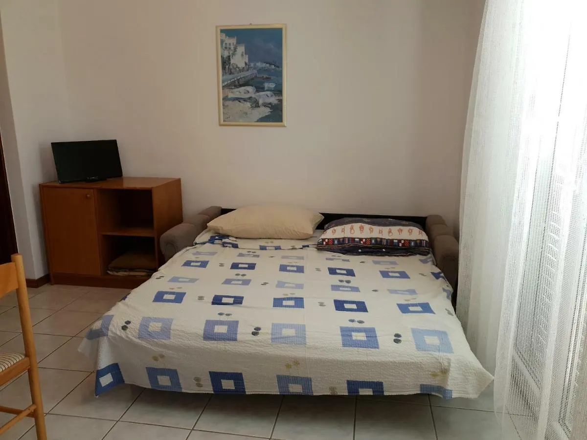 Apartments L.Z. Starigrad Paklenica
